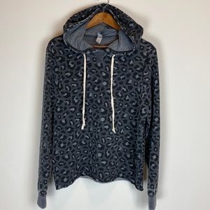 Alternative hoodie size medium